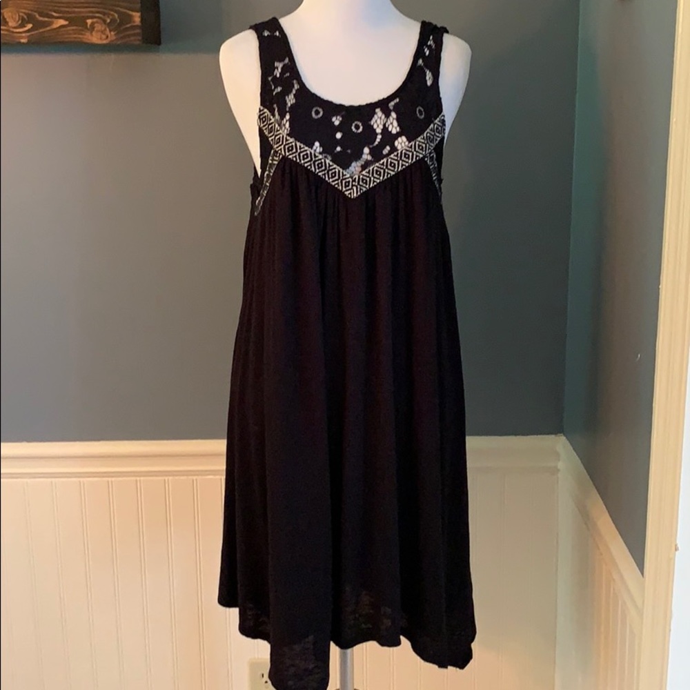 Alya Black  Lace Embroidered Swing Dress Medium